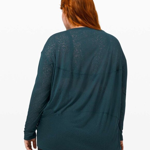 Lululemon Back In Action Long Sleeve Veil Submarine - Picture 4 of 13